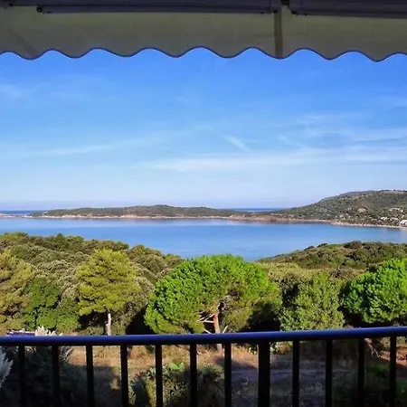 Dernière Minute- Cargèse- Vue Mer-piscine-plage-clim *